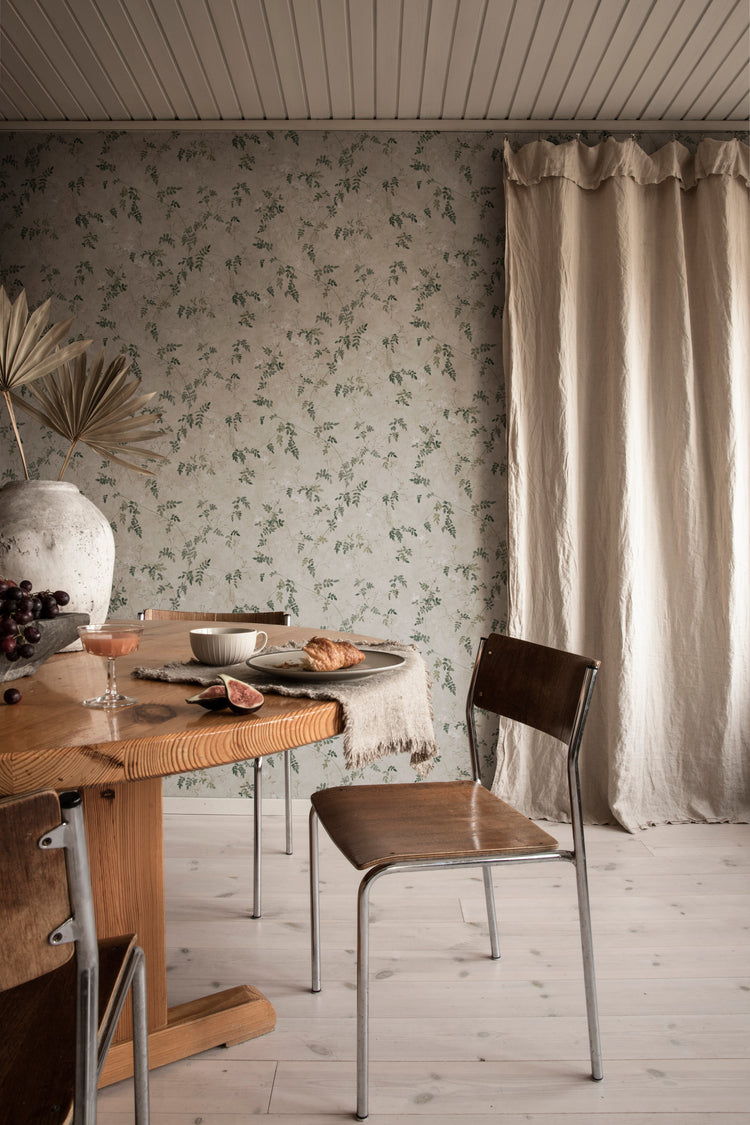 Irene, Floral Pattern Wallpaper in dining room with wooden table
